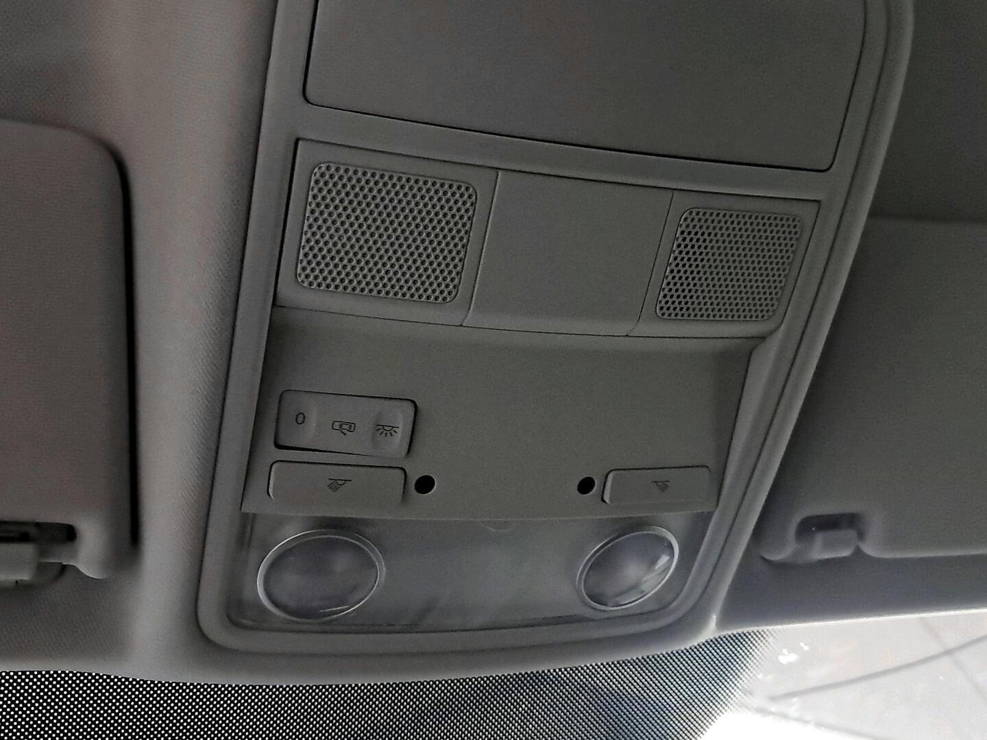 VOLKSWAGEN Golf Plus 2010