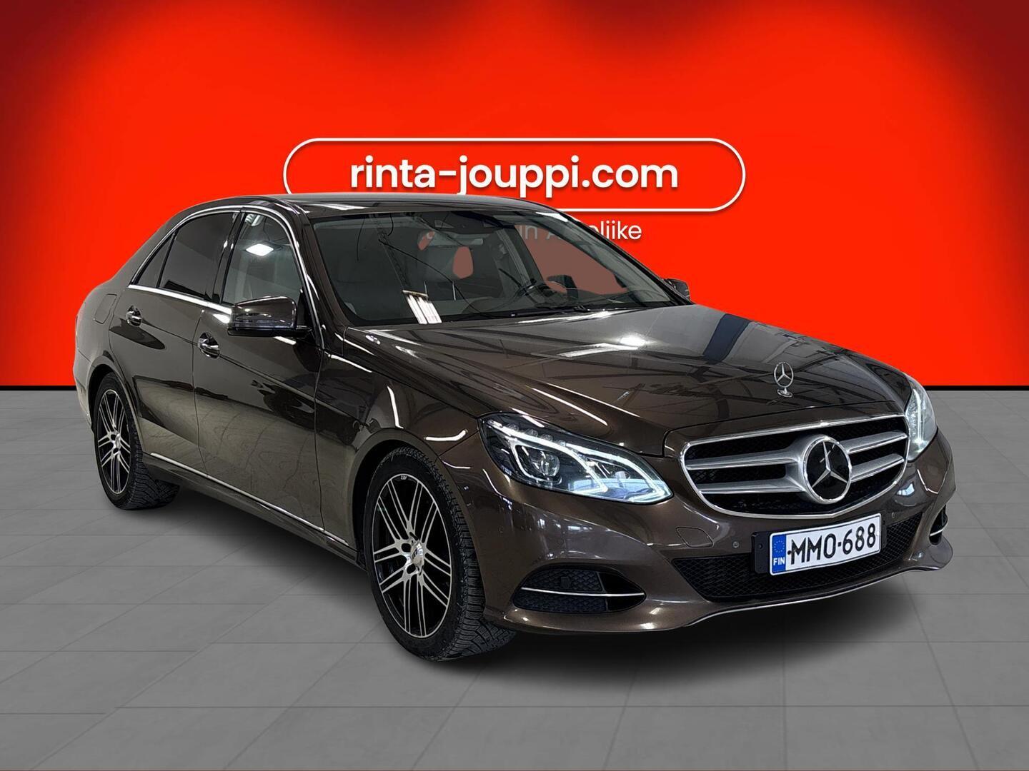 MERCEDES-BENZ E 2013