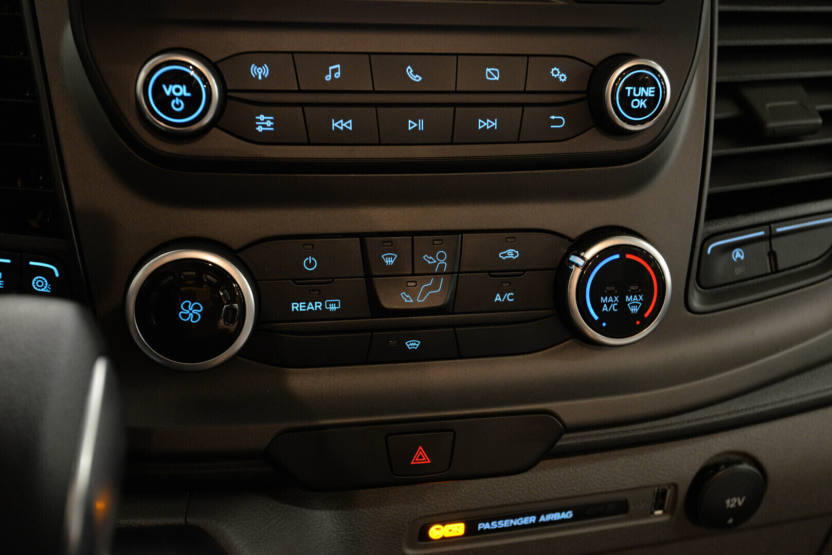 LMC INNOVAN 590 2023