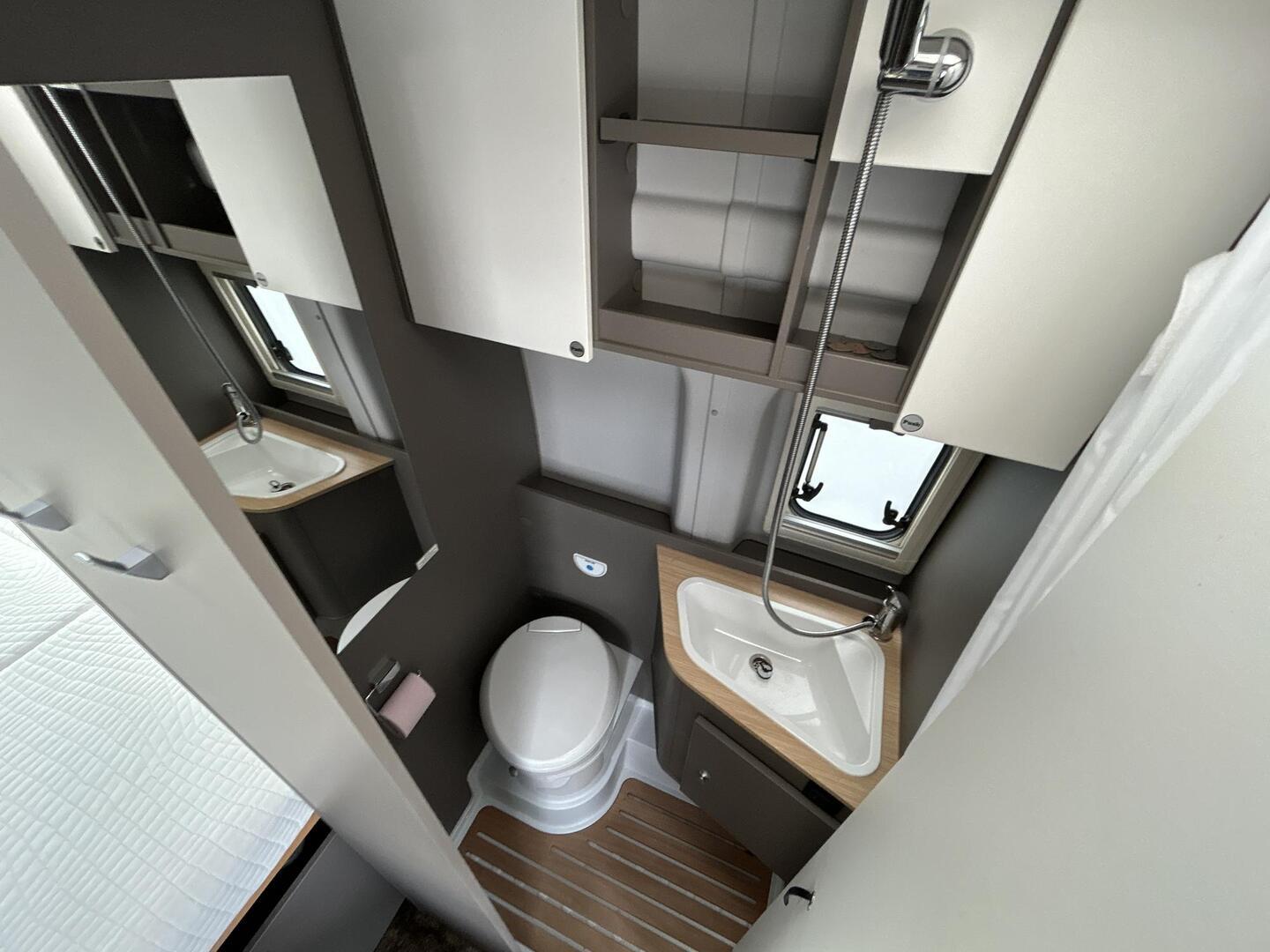 LMC INNOVAN 590 2023