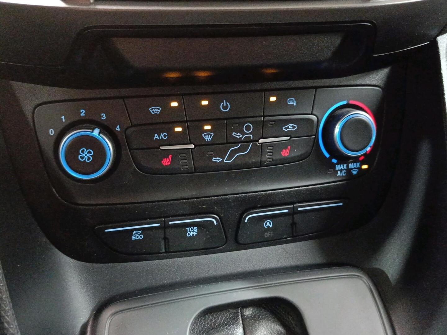 FORD Transit Connect 2023