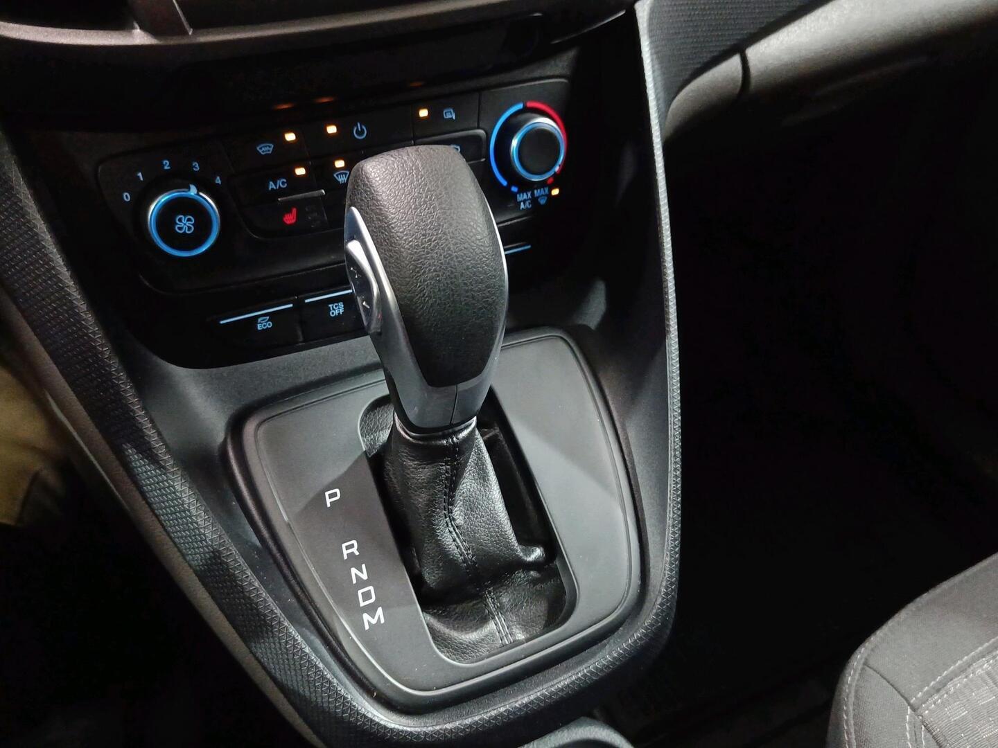 FORD Transit Connect 2023