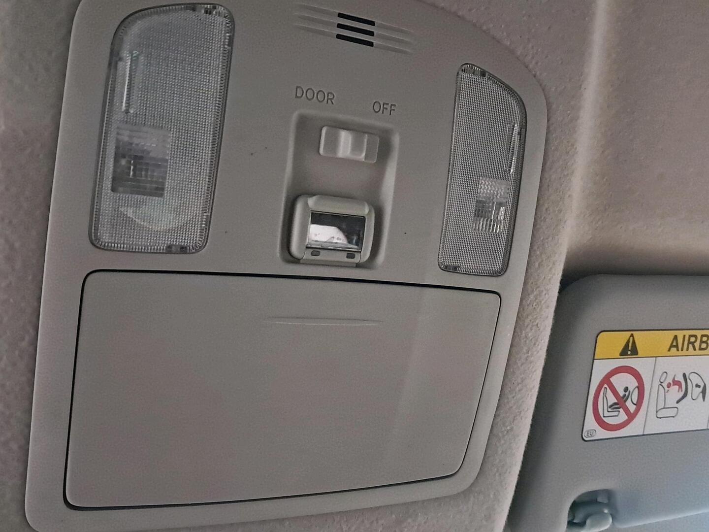 TOYOTA Hilux 2025