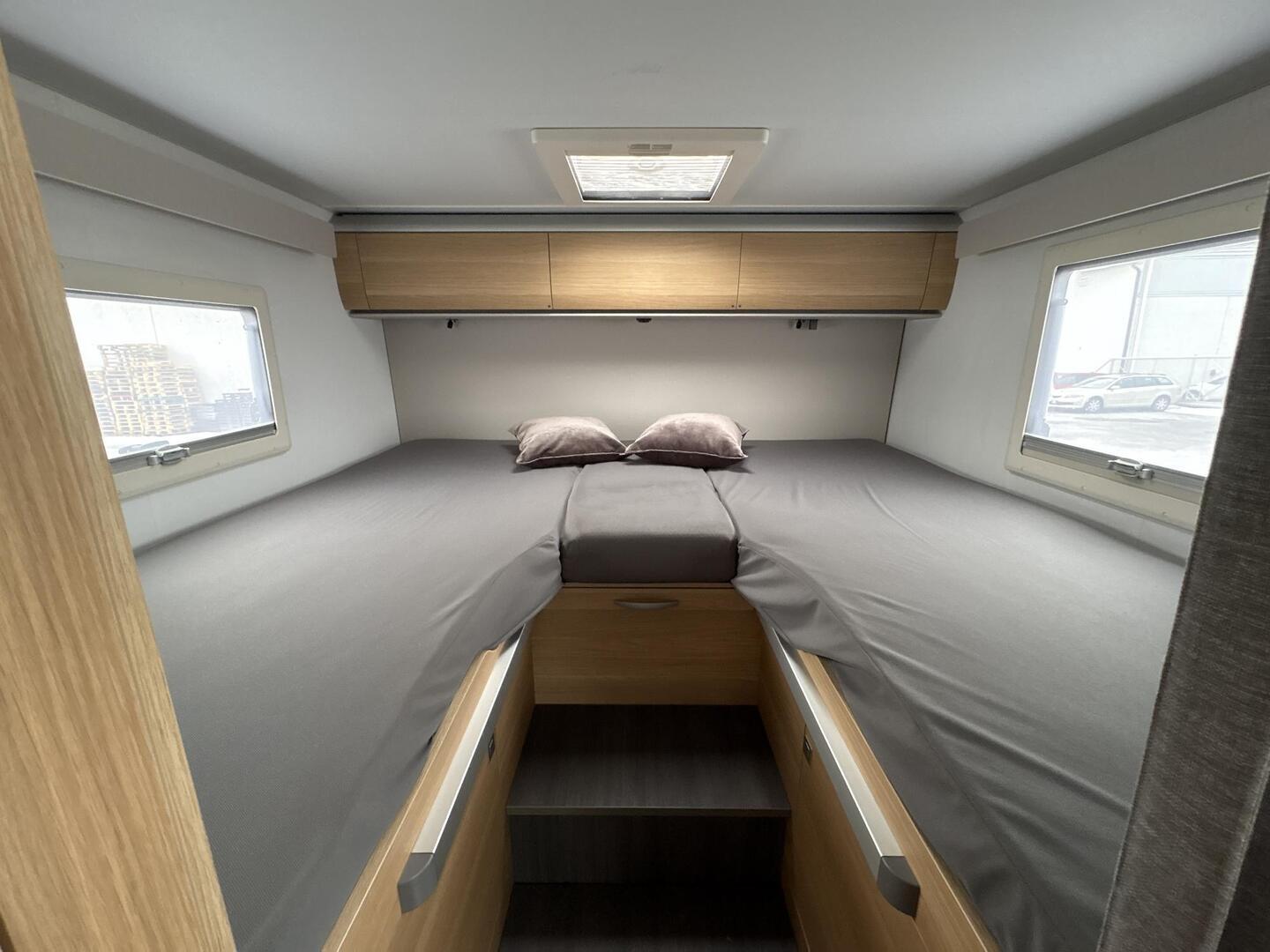 ADRIA MATRIX 670 SL 2023