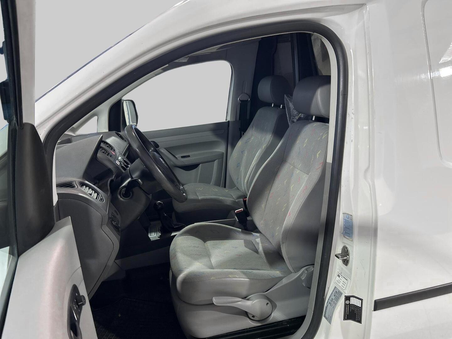 VOLKSWAGEN Caddy Maxi 2010