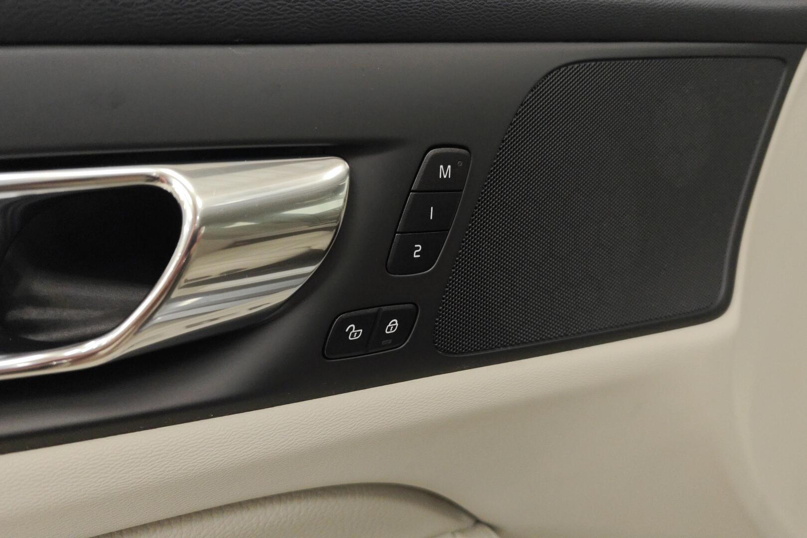 VOLVO S60 2019