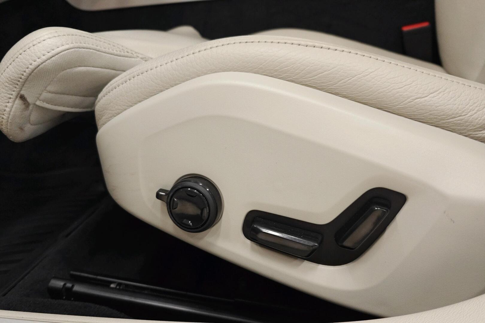 VOLVO S60 2019