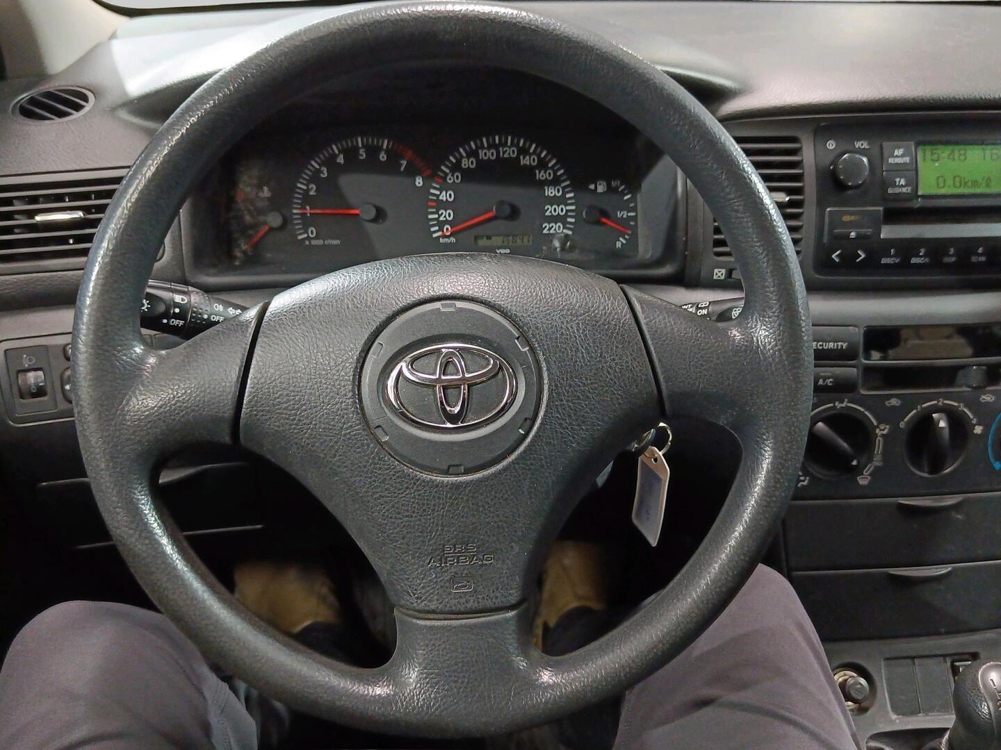 TOYOTA Corolla 2003
