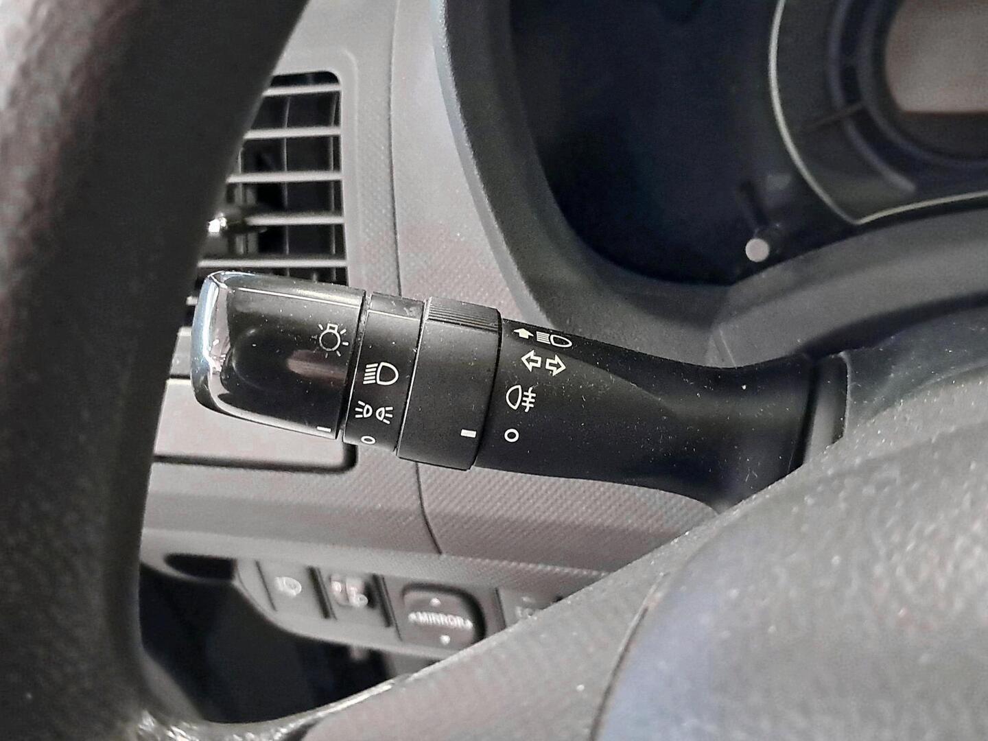 TOYOTA Auris 2010