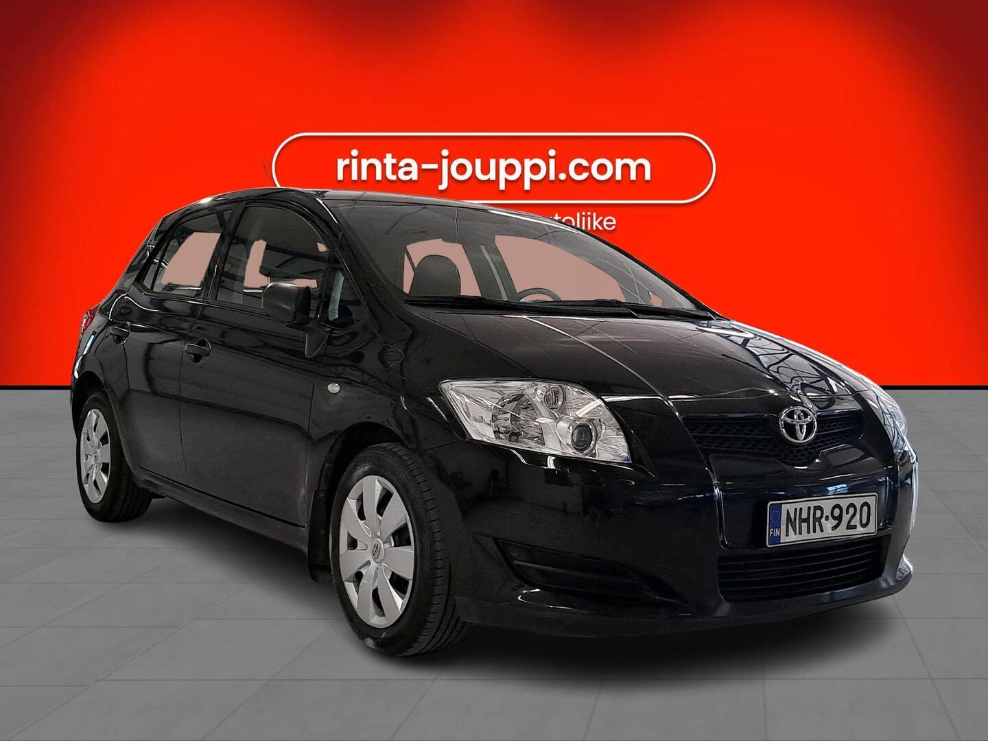 TOYOTA Auris 2010