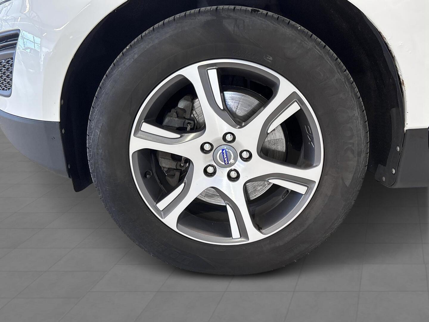 VOLVO XC60 2013