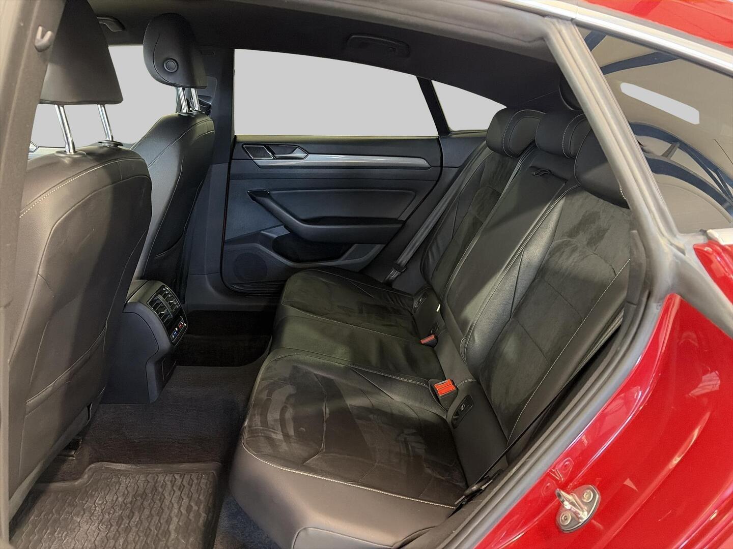 VOLKSWAGEN Arteon 2019