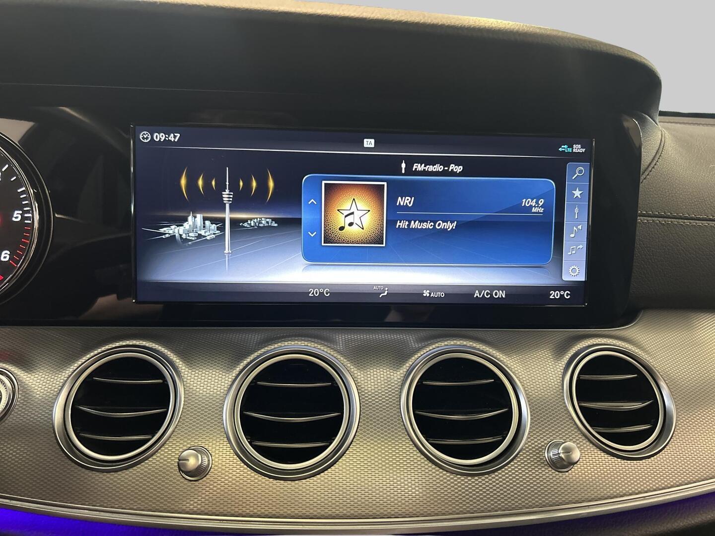MERCEDES-BENZ E 2017