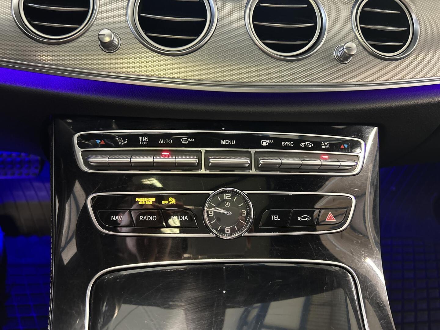 MERCEDES-BENZ E 2017