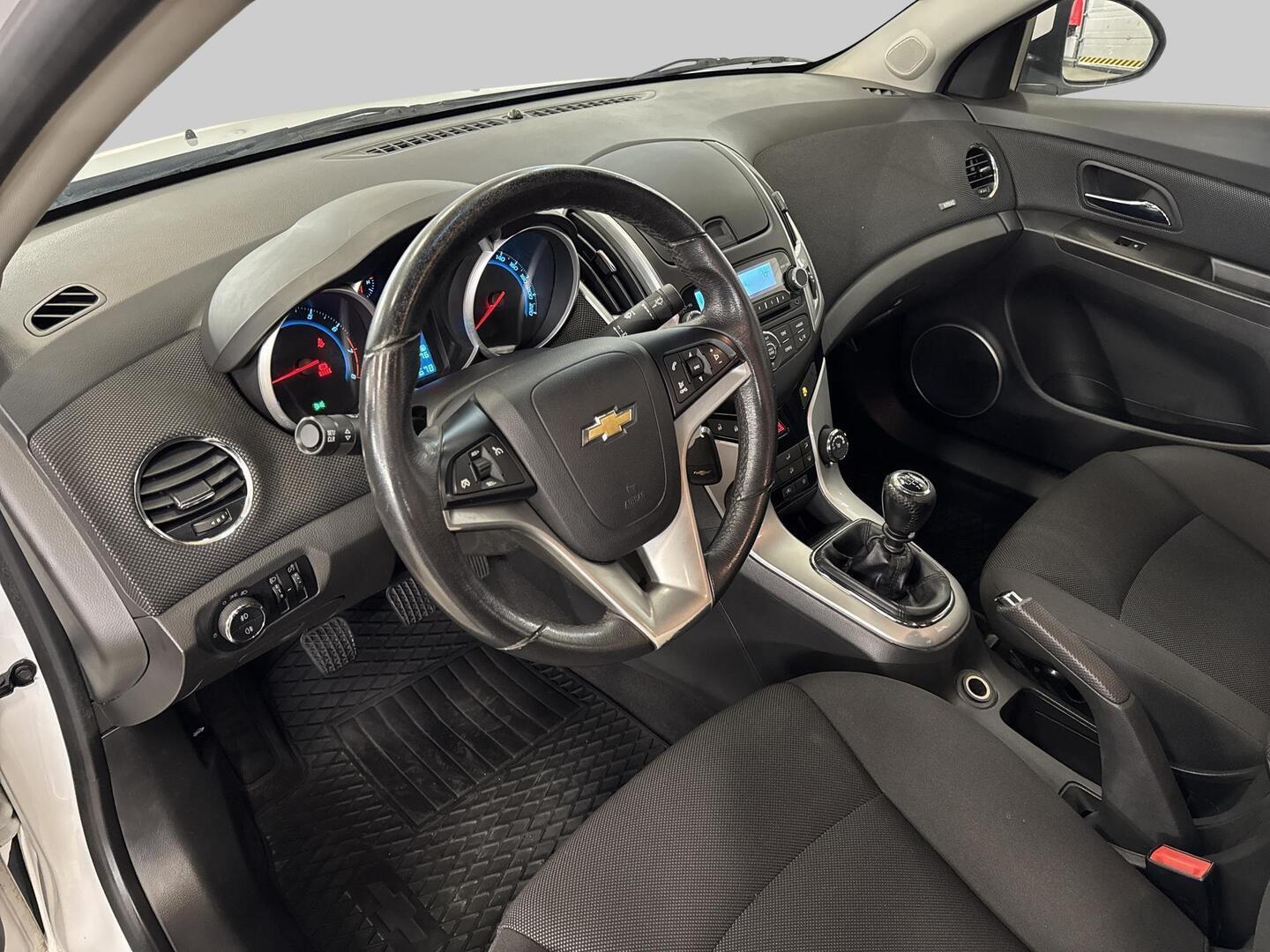 CHEVROLET Cruze 2013