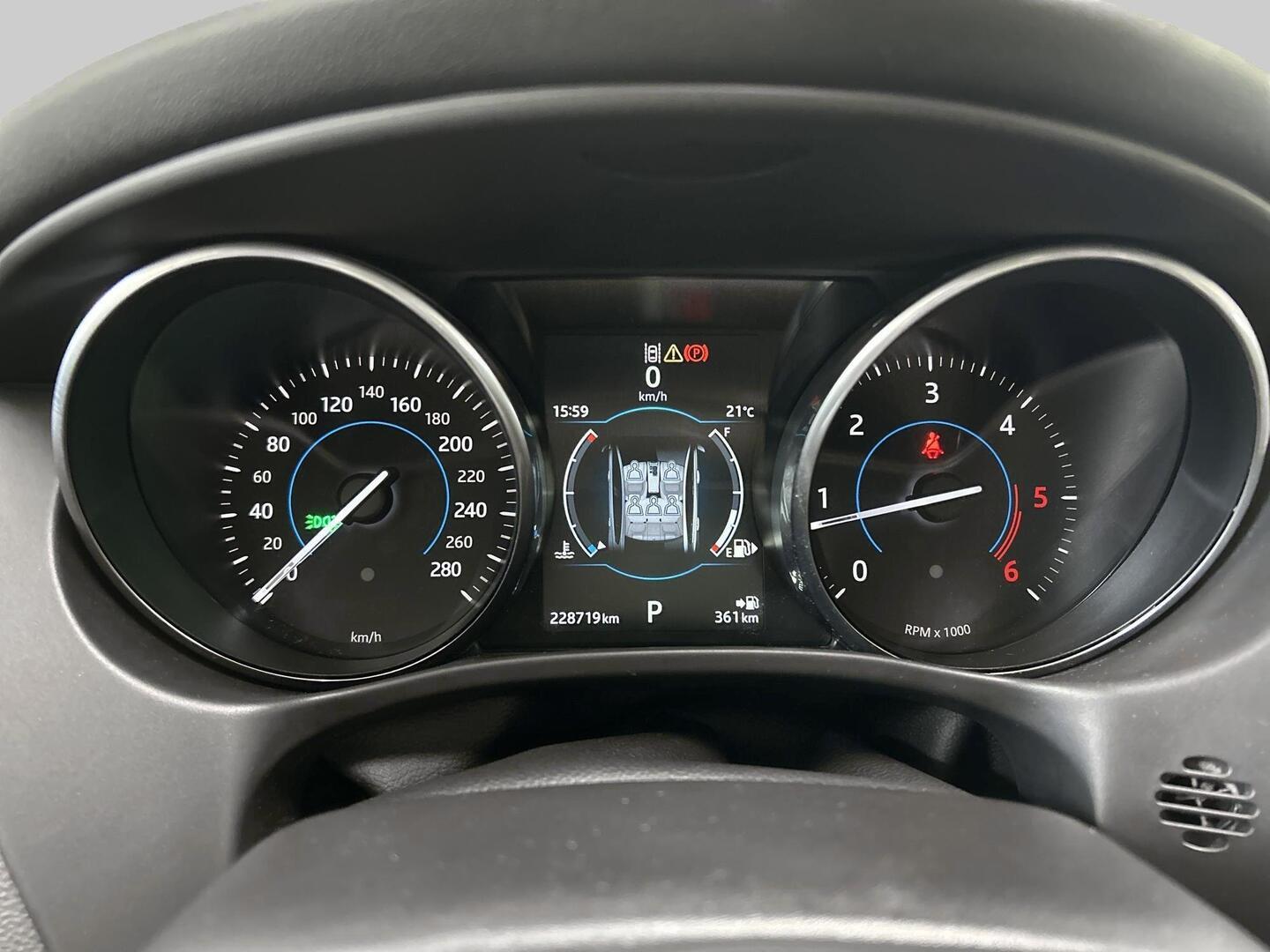 JAGUAR XE 2017