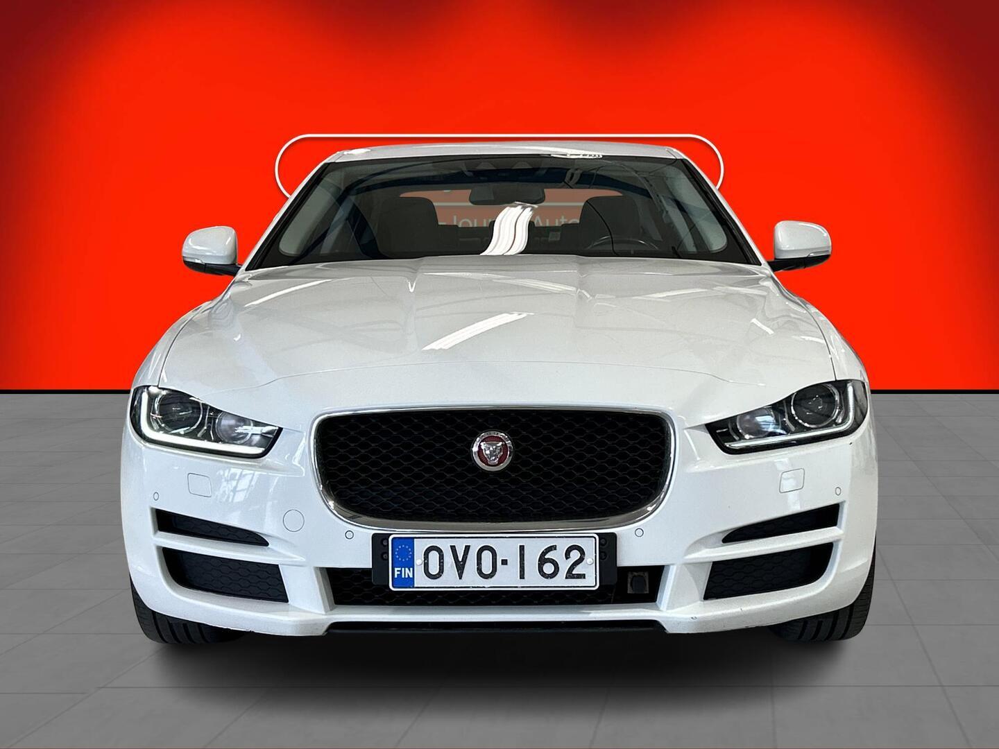JAGUAR XE 2017