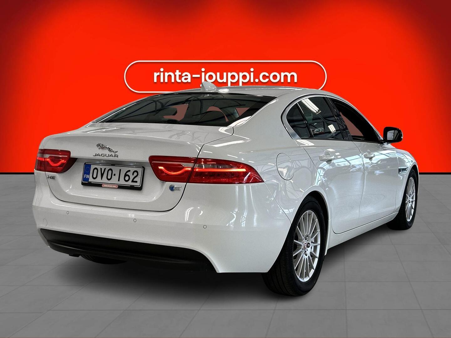 JAGUAR XE 2017