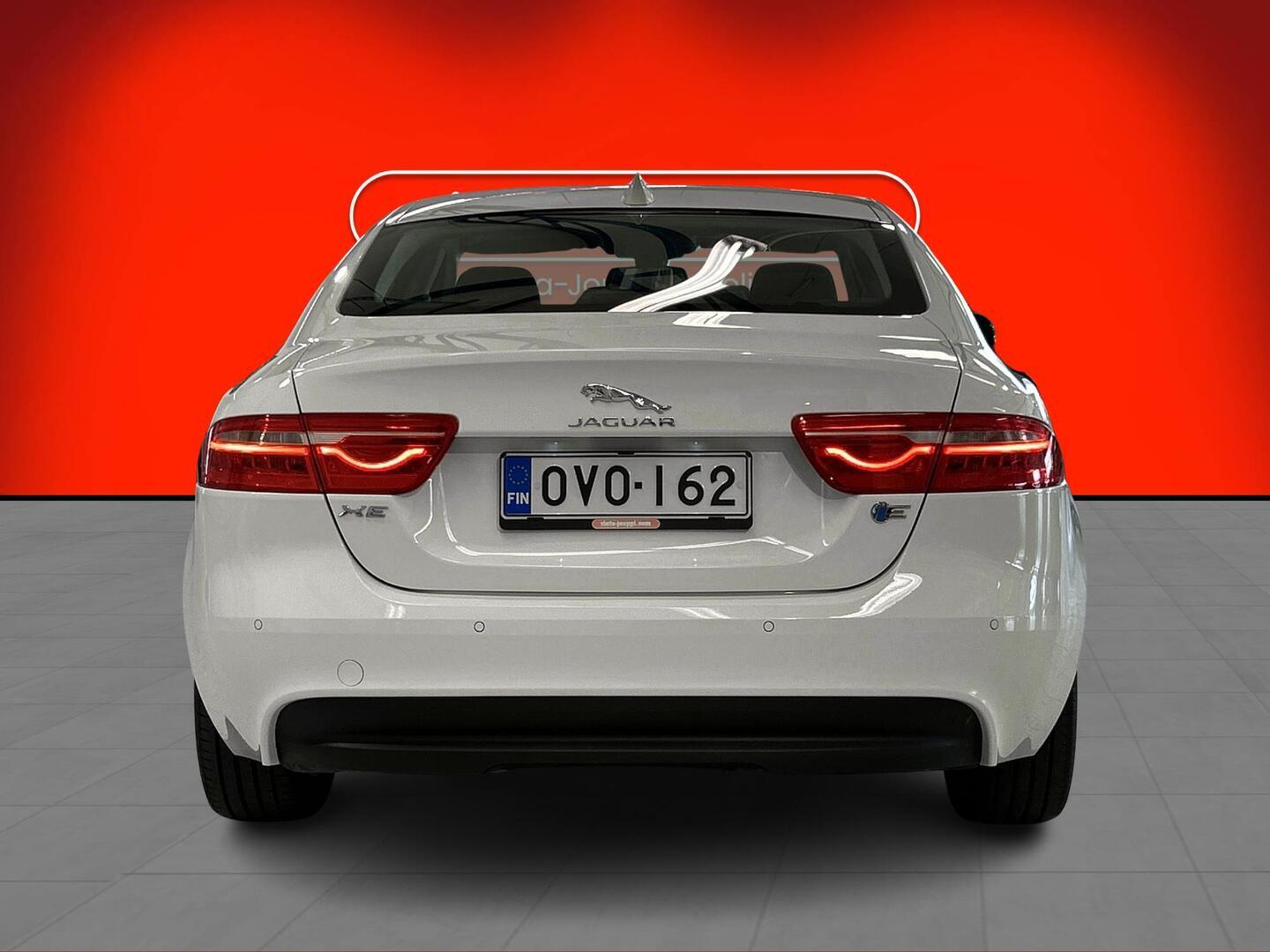 JAGUAR XE 2017