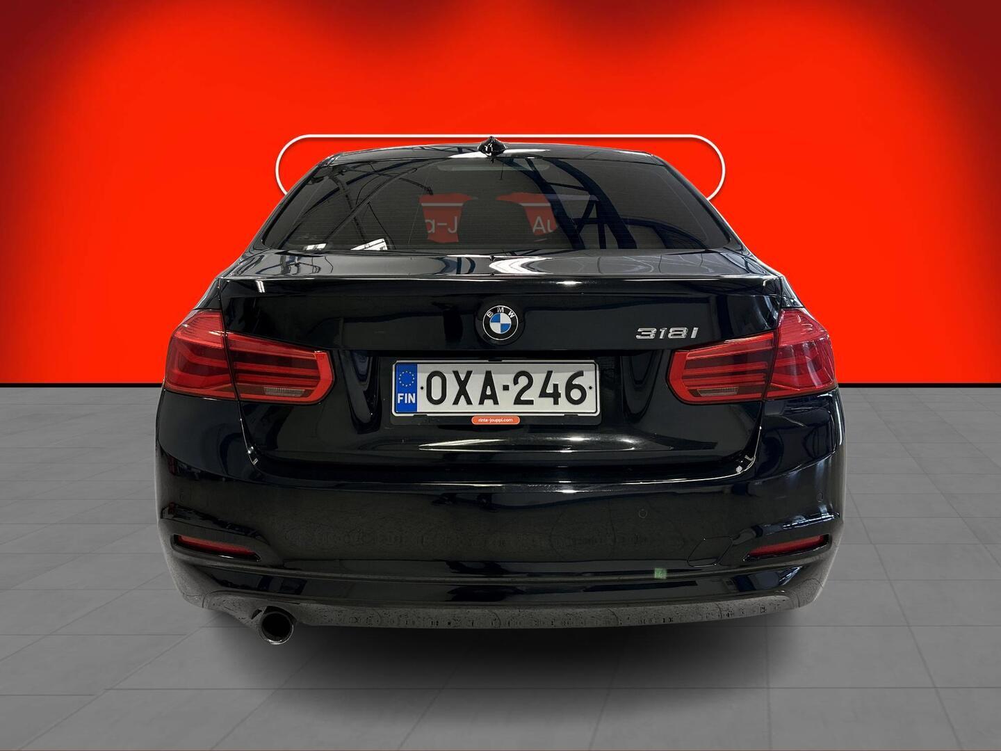 BMW 318 2017