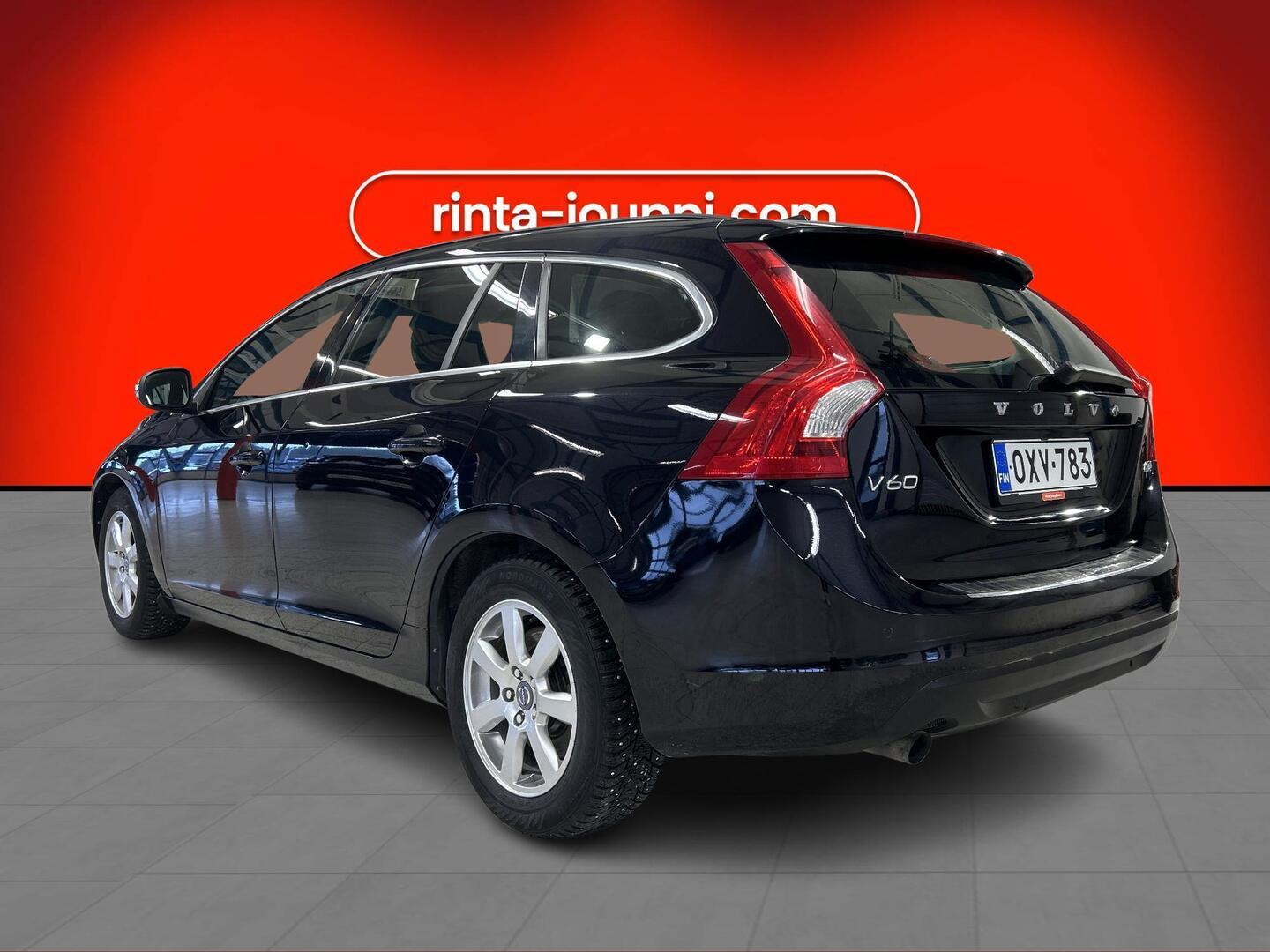 VOLVO V60 2013
