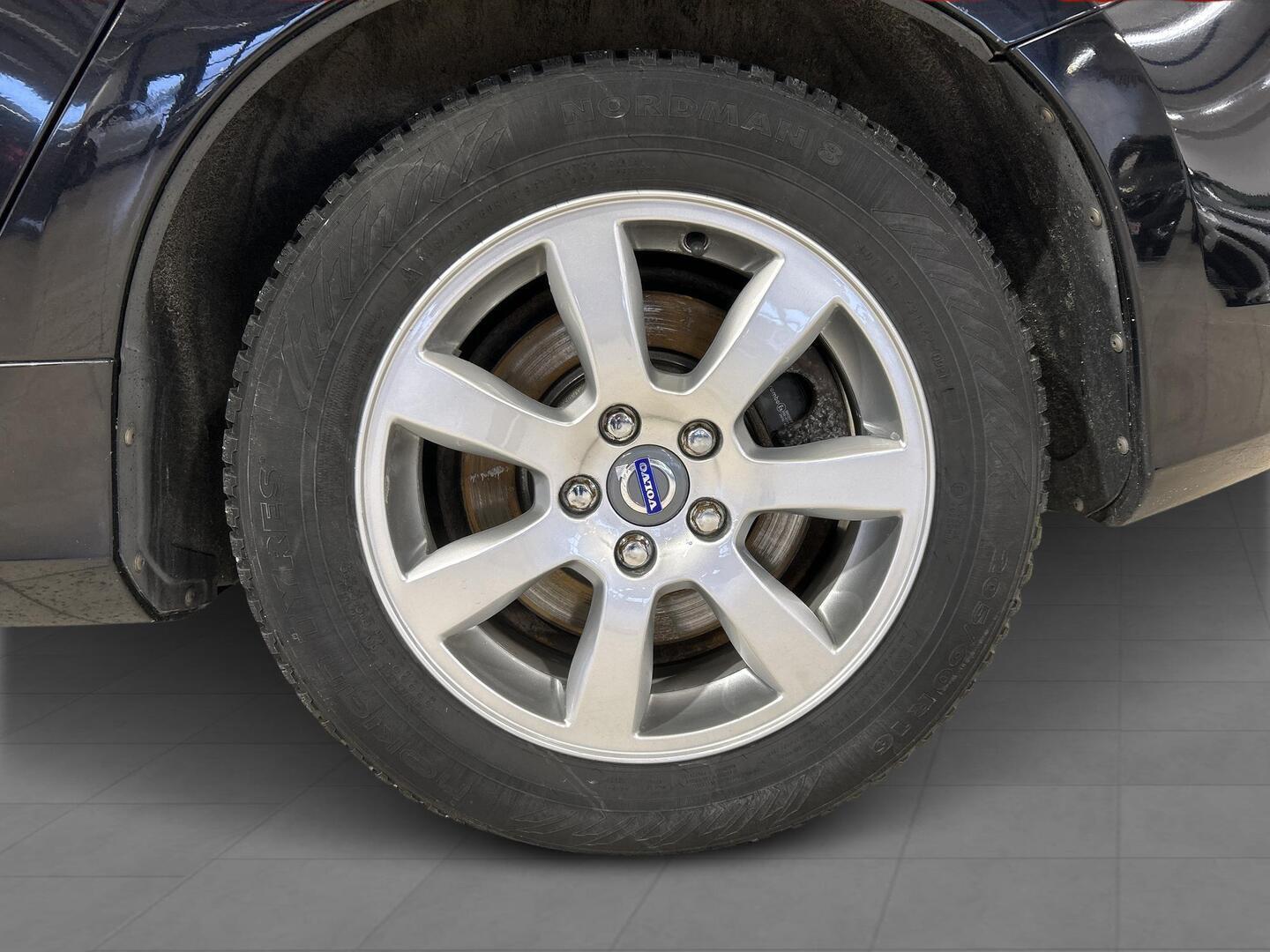 VOLVO V60 2013
