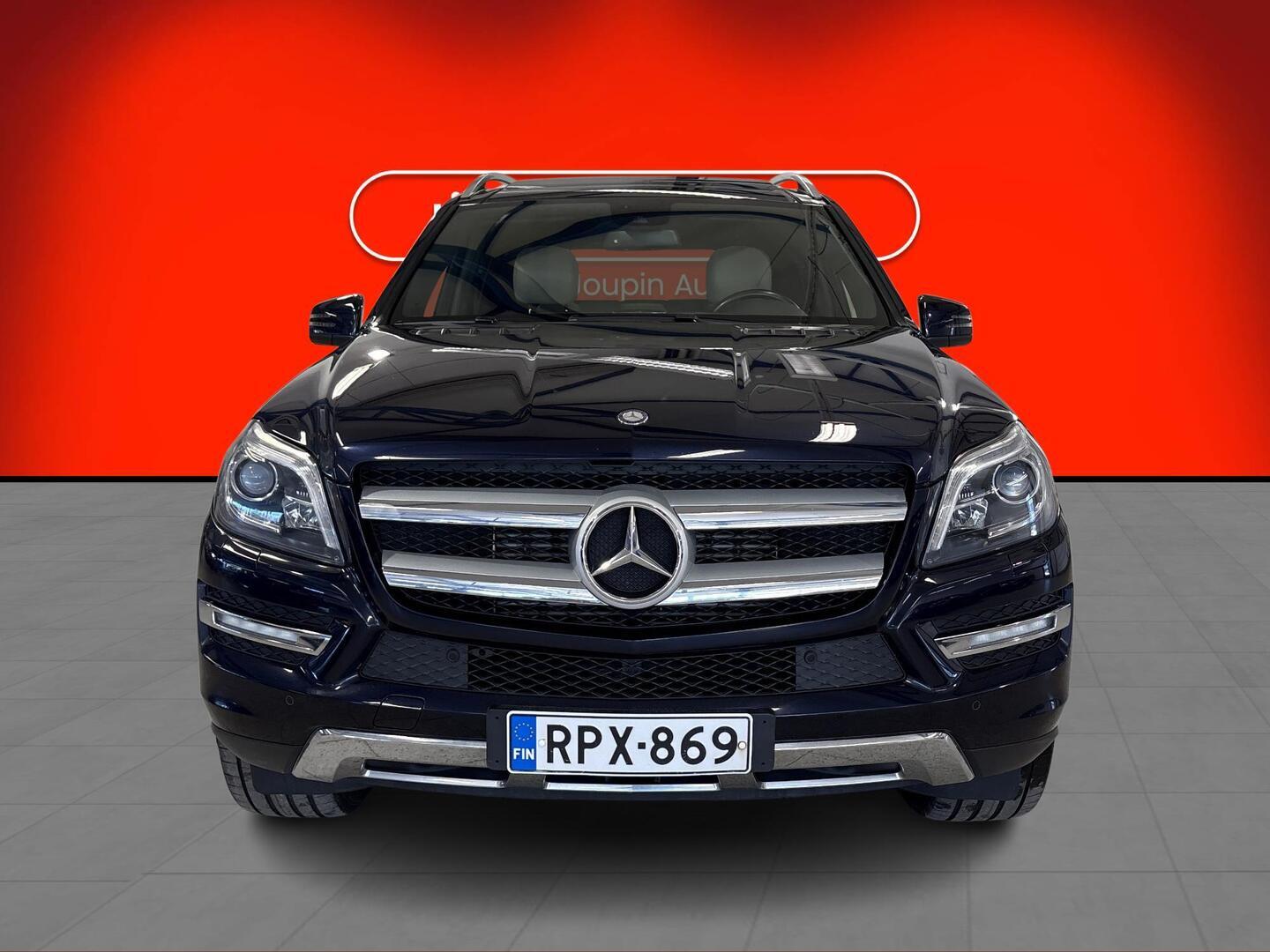 MERCEDES-BENZ GL 2013