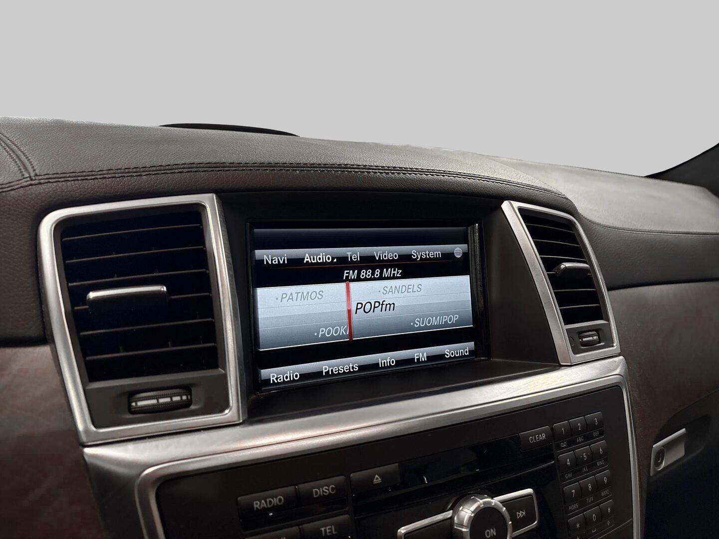 MERCEDES-BENZ GL 2013