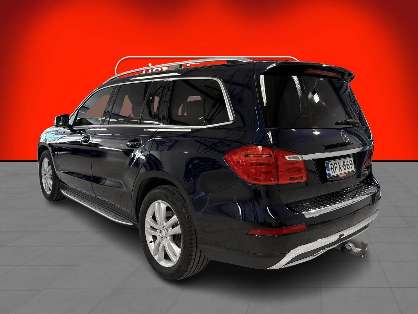 MERCEDES-BENZ GL 2013