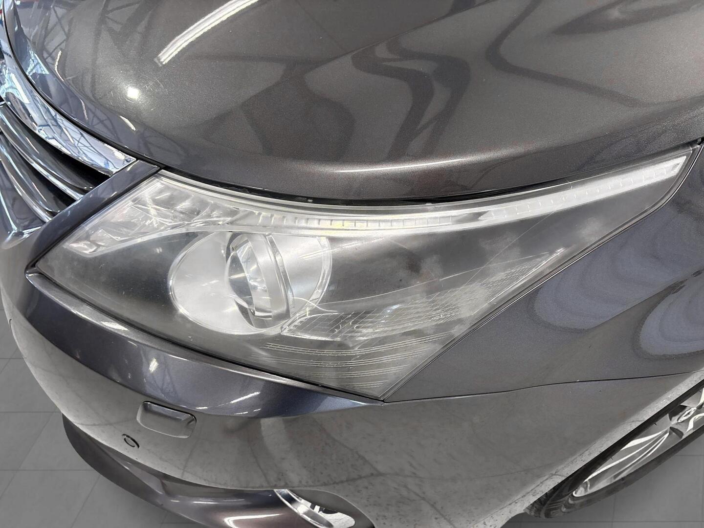 TOYOTA Avensis 2014