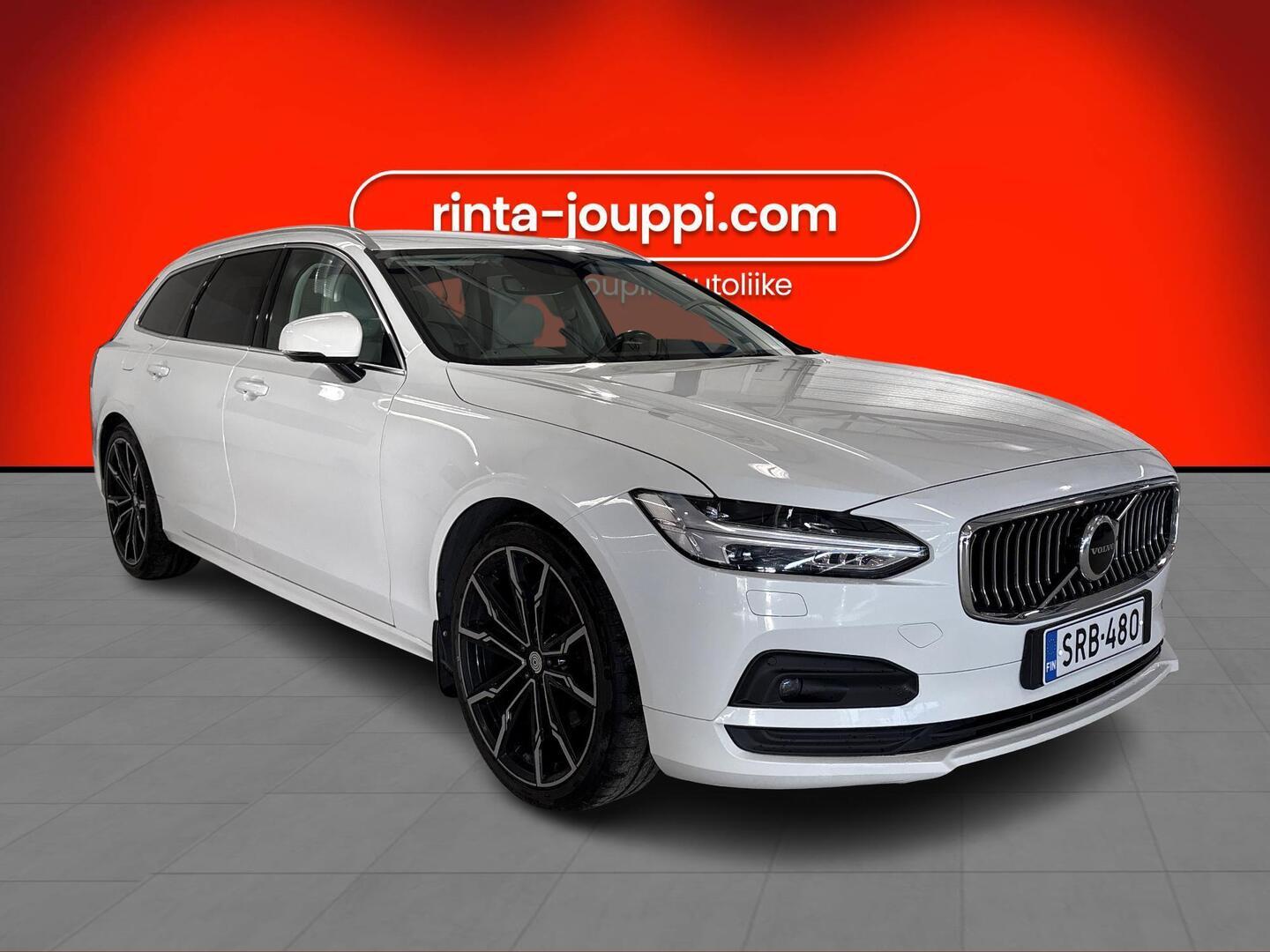 VOLVO V90 2021