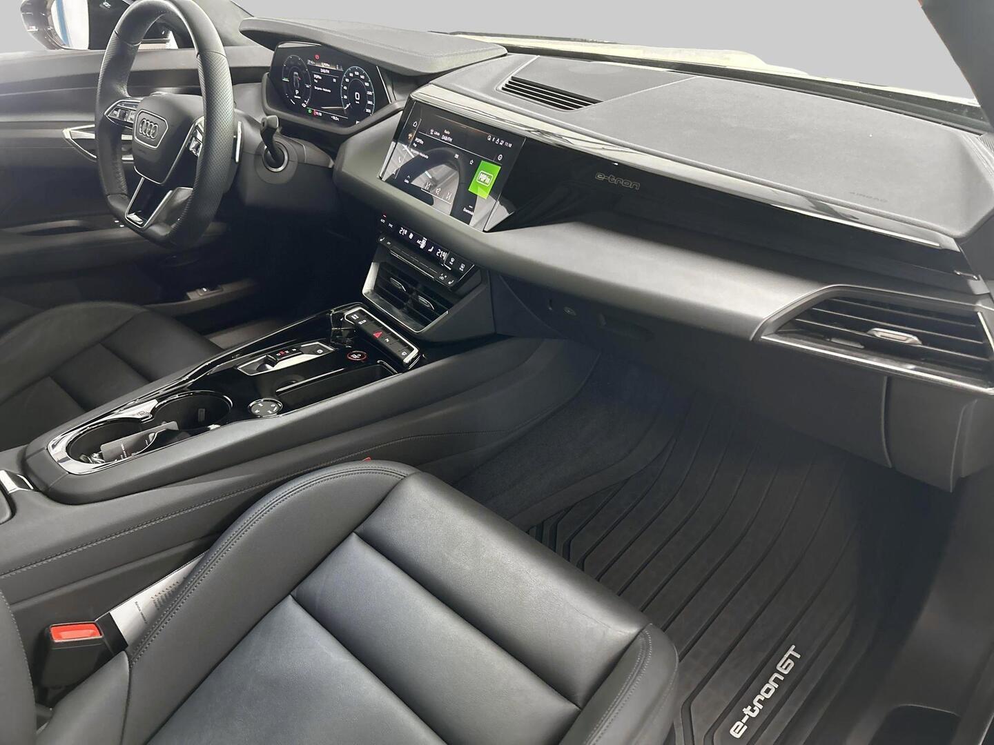 AUDI e-tron GT 2023