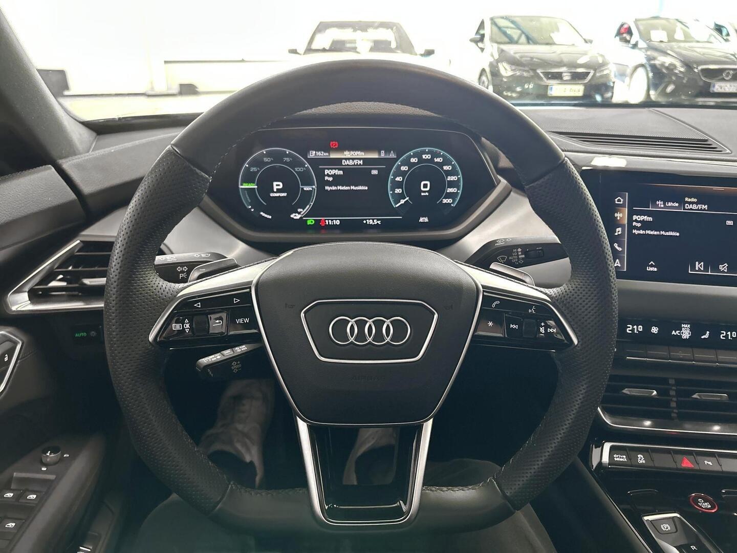 AUDI e-tron GT 2023