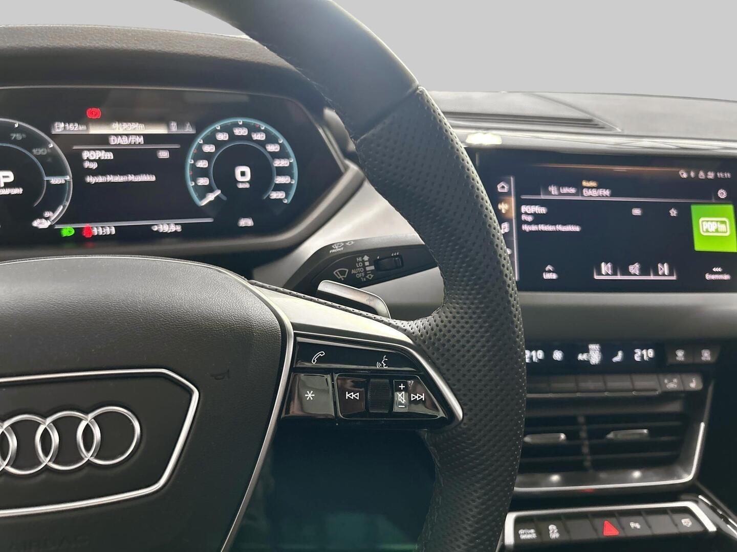 AUDI e-tron GT 2023
