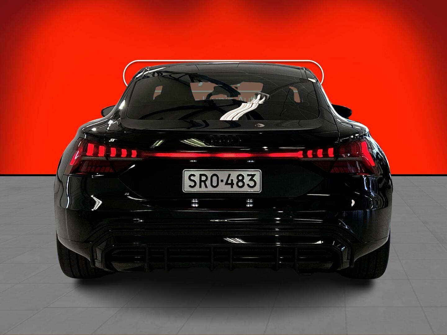 AUDI e-tron GT 2023
