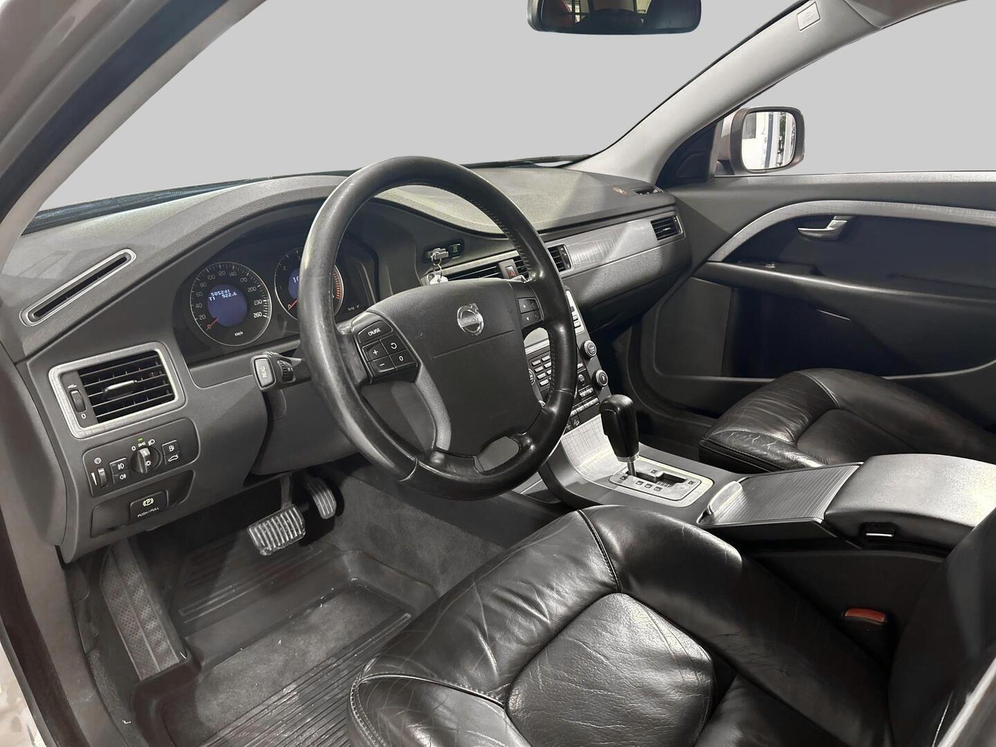 VOLVO XC70 2007