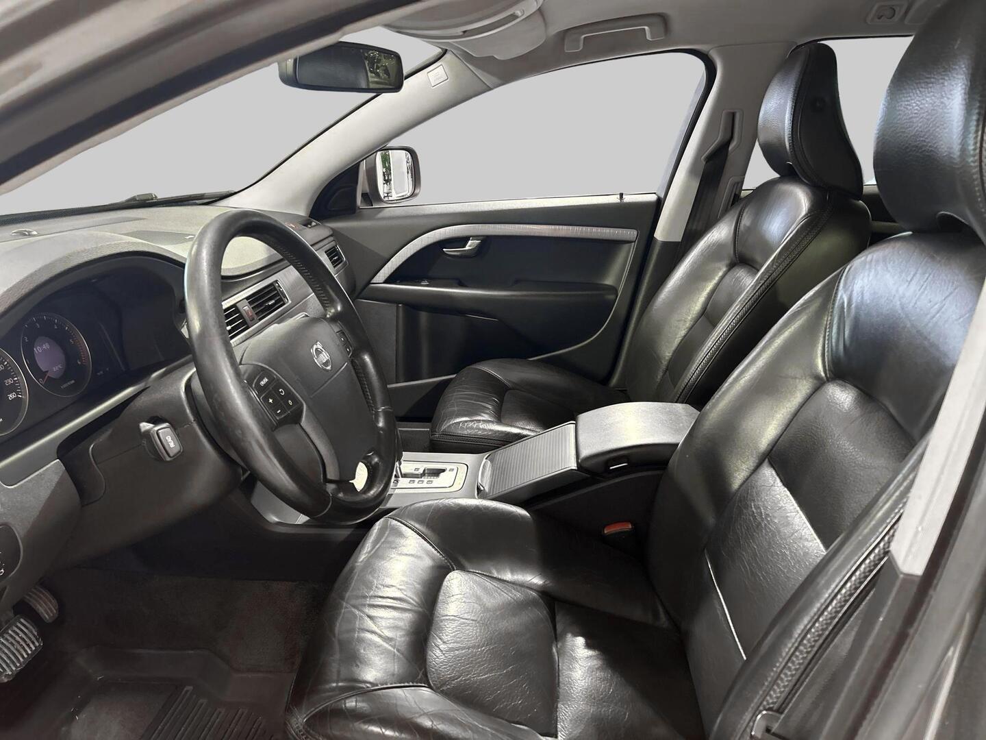 VOLVO XC70 2007
