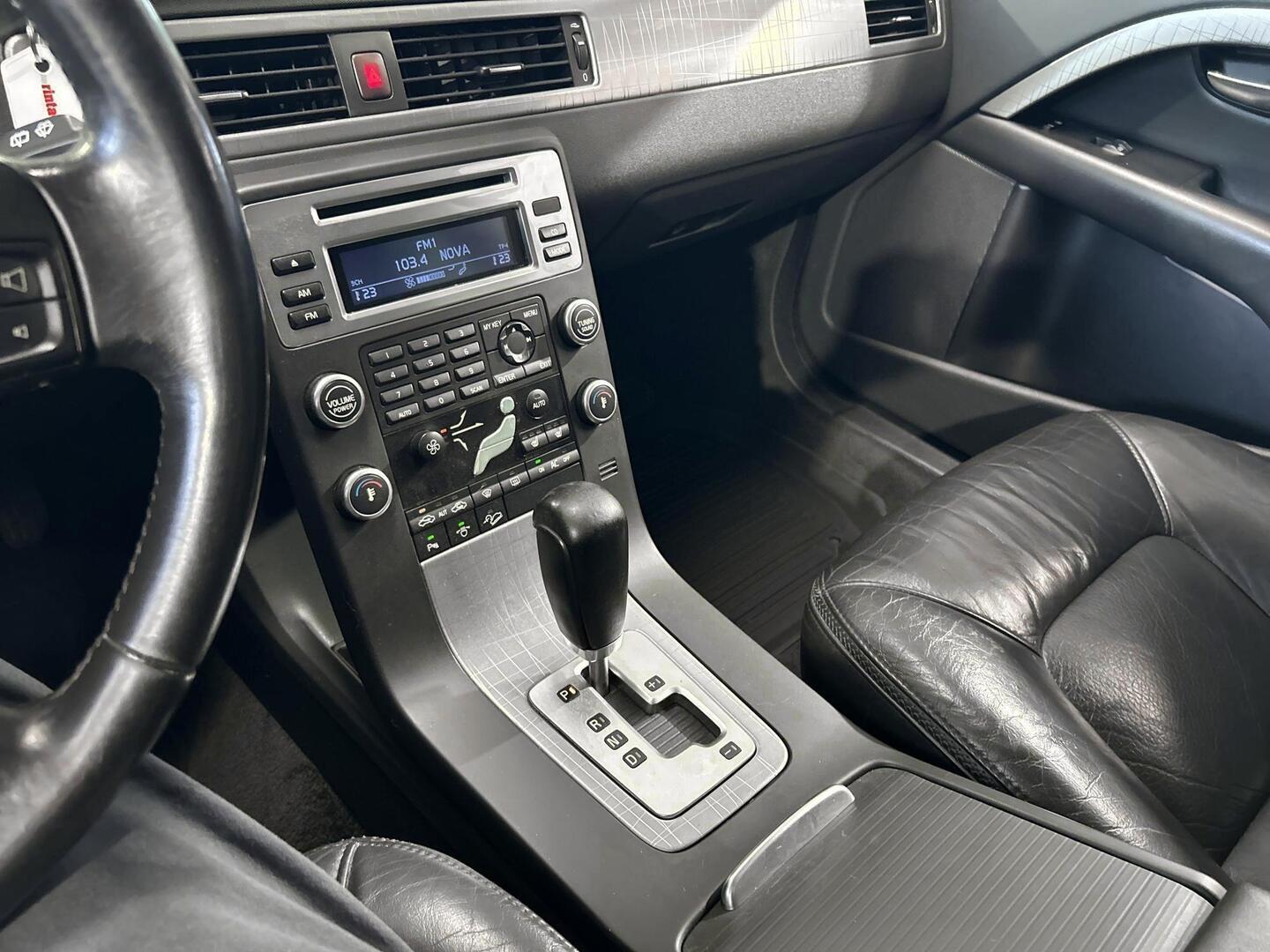 VOLVO XC70 2007