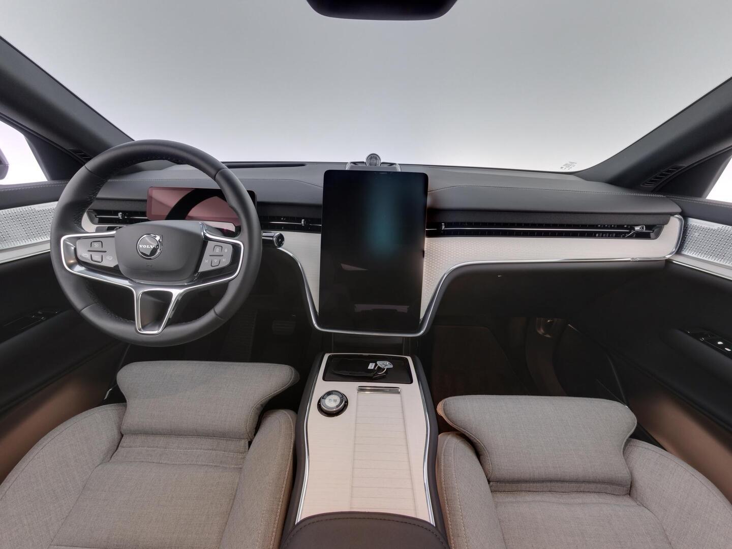 VOLVO EX90 2025
