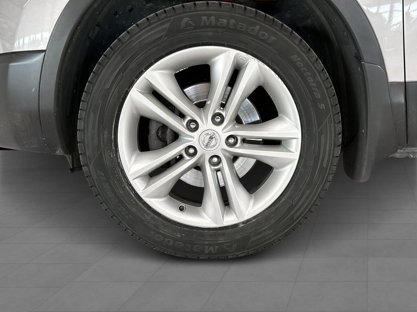 NISSAN Qashqai 2010