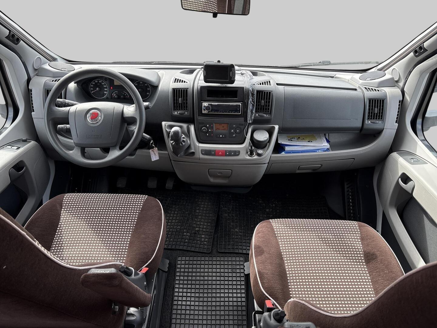 DETHLEFFS Globe 4 2010