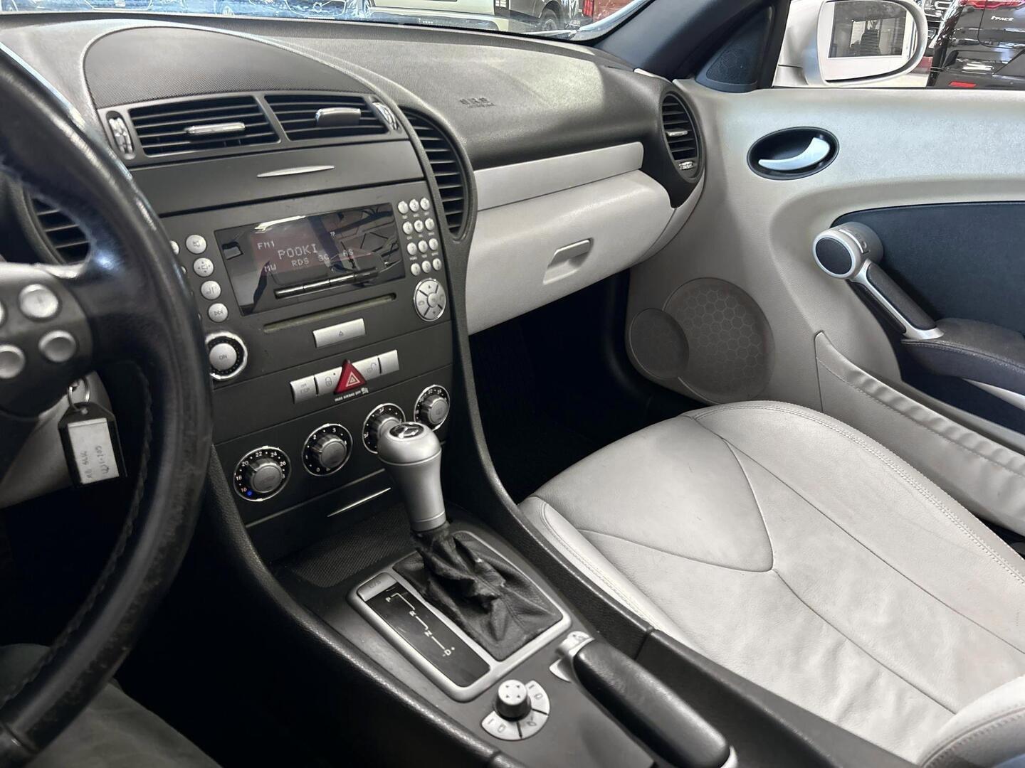 MERCEDES-BENZ SLK 2006