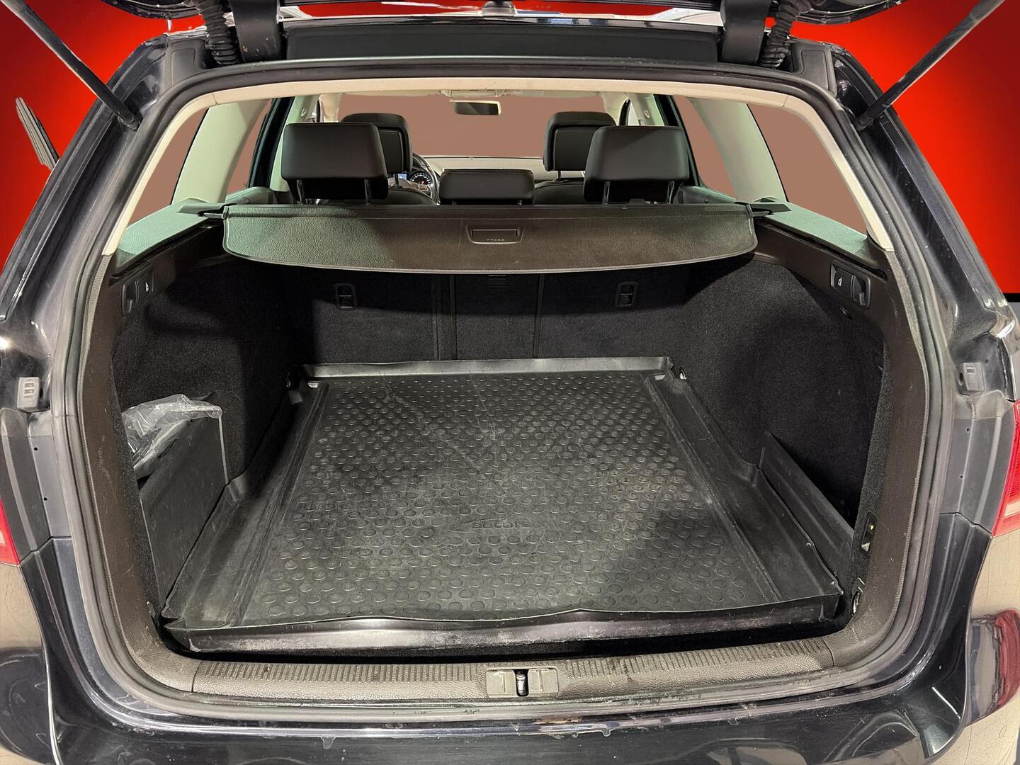 VOLKSWAGEN Passat 2014