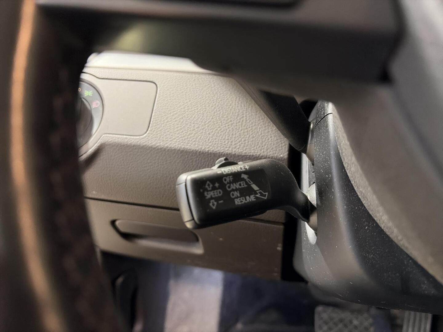 VOLKSWAGEN Passat 2014