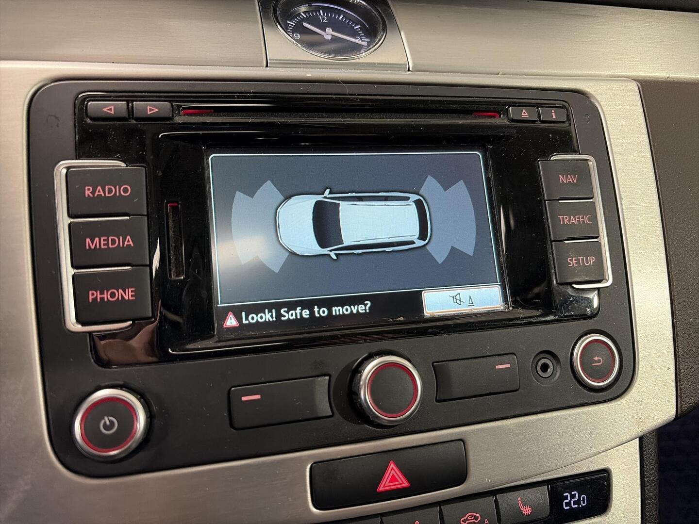 VOLKSWAGEN Passat 2014