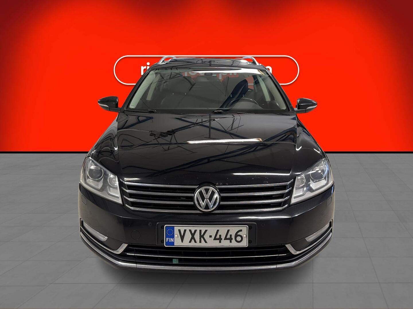VOLKSWAGEN Passat 2014