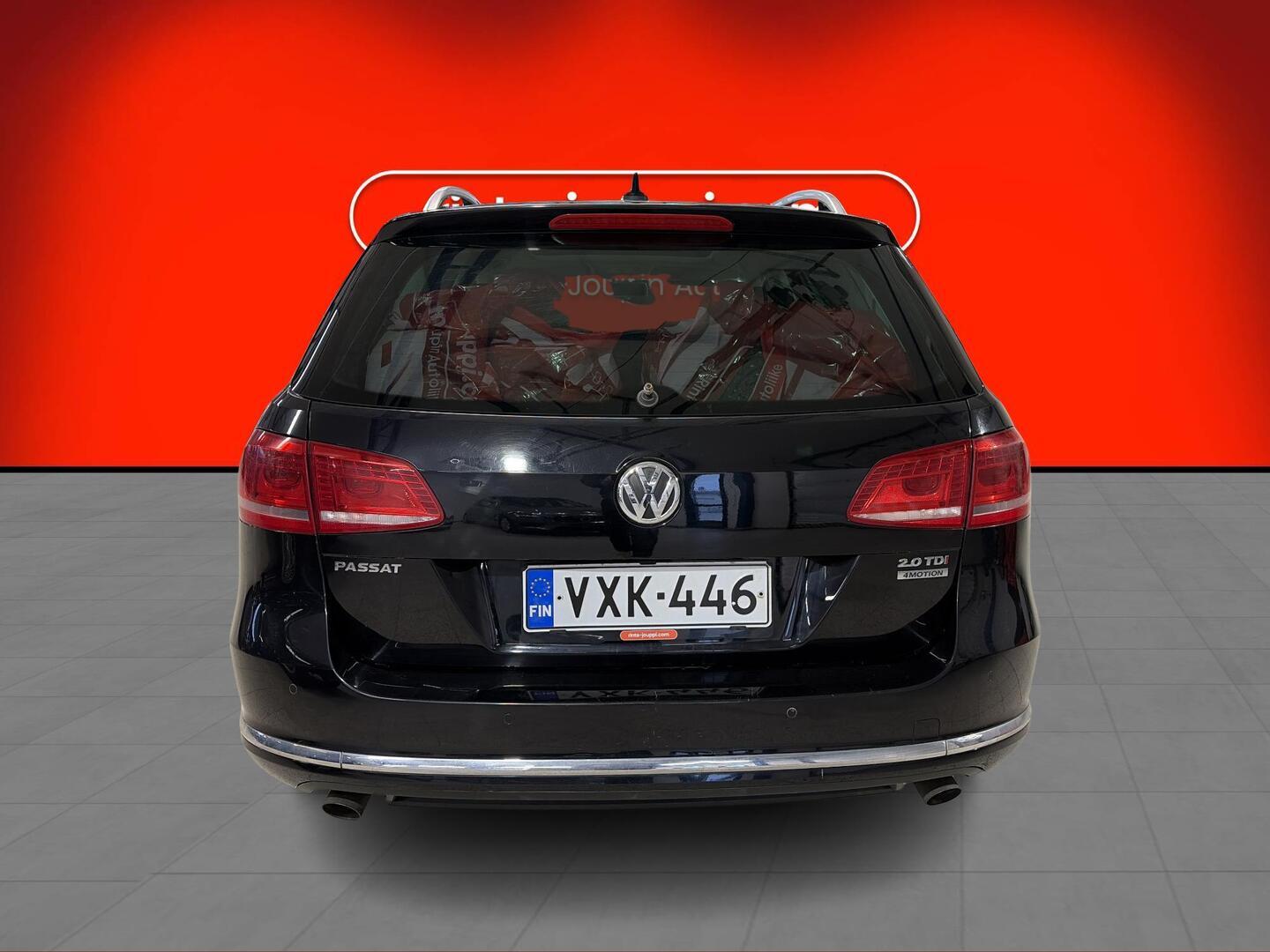 VOLKSWAGEN Passat 2014