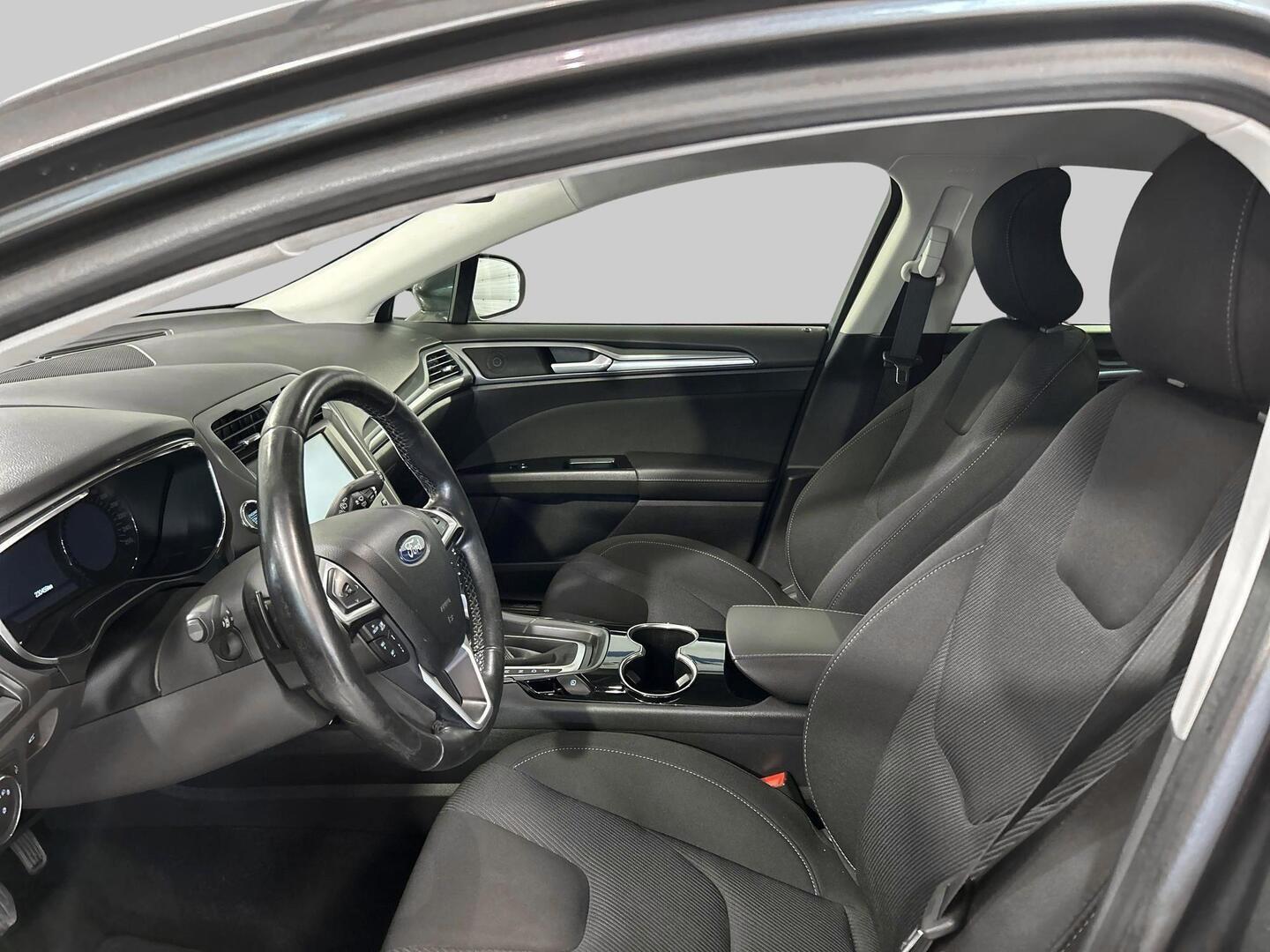 FORD Mondeo 2016