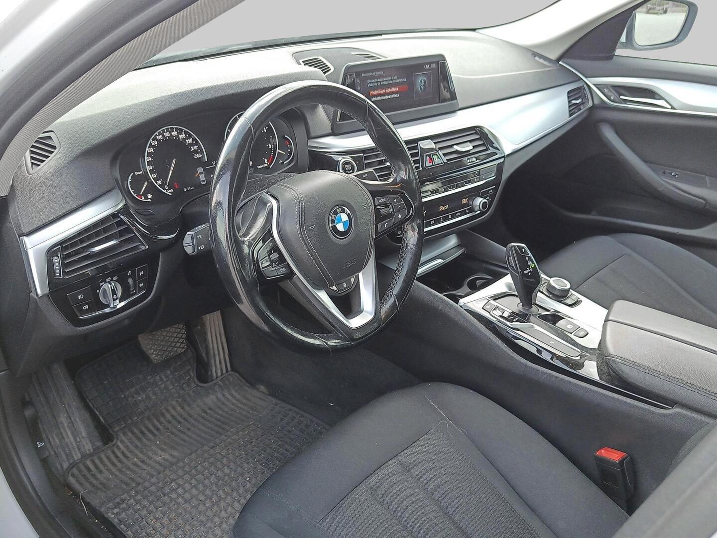 BMW 520 2018