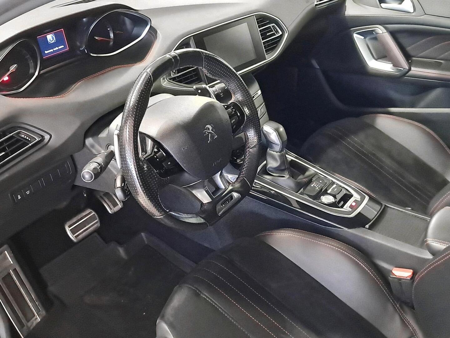 PEUGEOT 308 2016